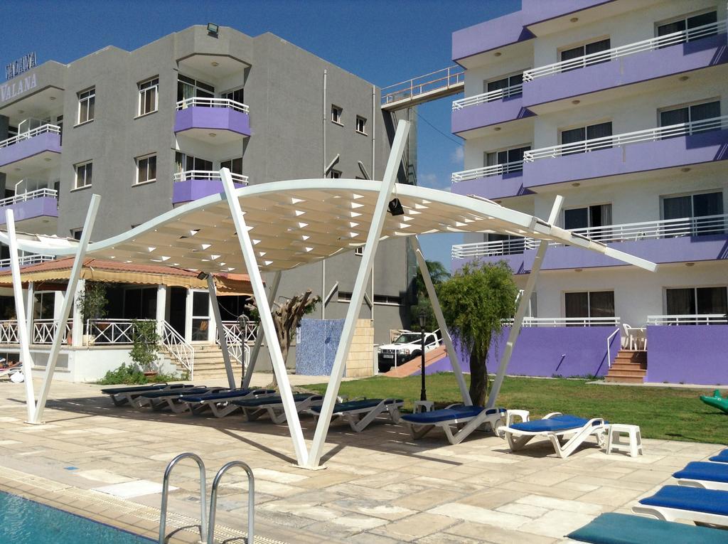 Valana Hotel Apartments Limassol Exterior photo